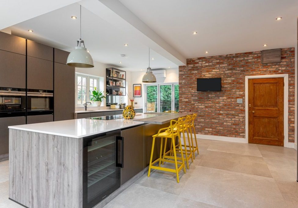 Are you looking for a builder to do a home extension? Contact MTP Builders today!